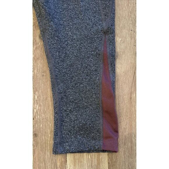 The North Face FlashDry Cropped Leggings Womens Small Heather Gray - Picture 3 of 4
